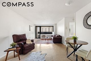 90 Gold St Apt 14J, New York City, NY 10038