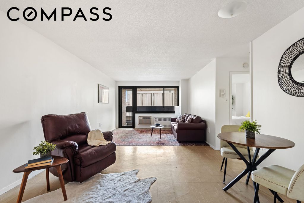 90 Gold St Apt 14J, New York City, NY 10038