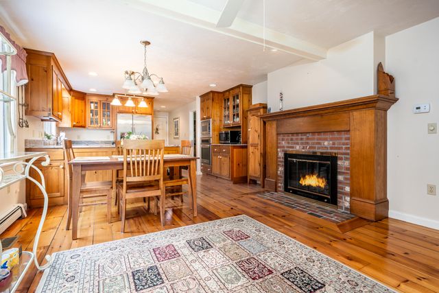 19 Elmcroft Way, Yarmouth Port, MA 02675