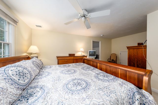 19 Elmcroft Way, Yarmouth Port, MA 02675