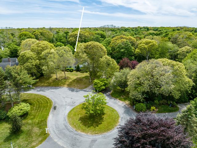 19 Elmcroft Way, Yarmouth Port, MA 02675