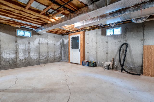 19 Elmcroft Way, Yarmouth Port, MA 02675