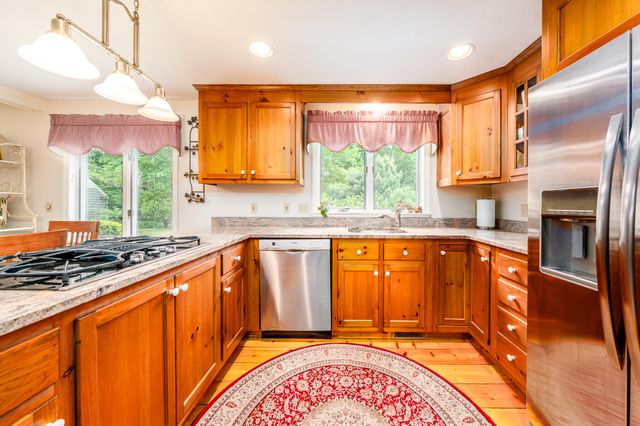 19 Elmcroft Way, Yarmouth Port, MA 02675