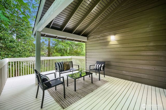 15301 SE 48th Drive, Bellevue, WA 98006