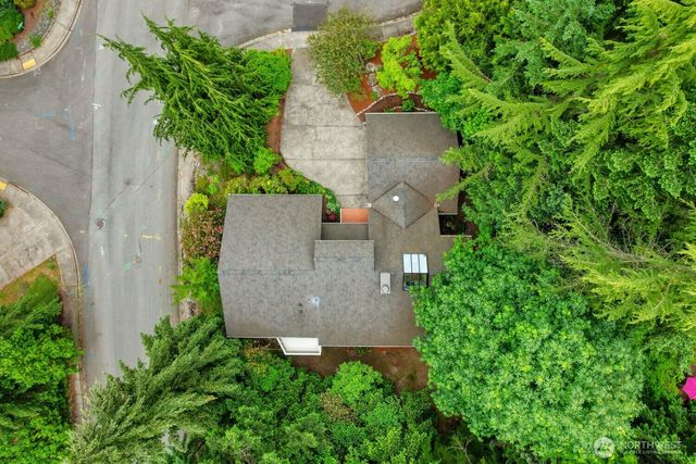 15301 SE 48th Drive, Bellevue, WA 98006