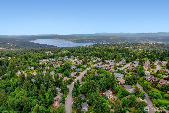15301 SE 48th Drive, Bellevue, WA 98006