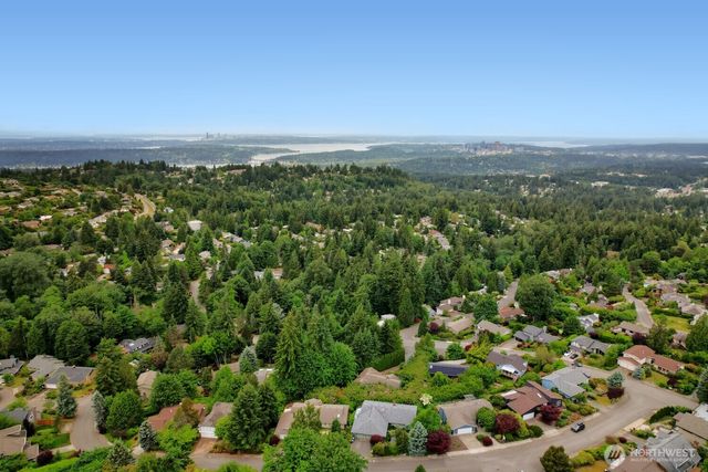 15301 SE 48th Drive, Bellevue, WA 98006