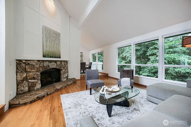 15301 SE 48th Drive, Bellevue, WA 98006