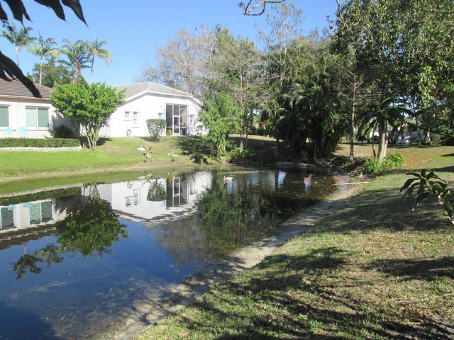 2866 Waters Edge Circle, Greenacres, FL 33413