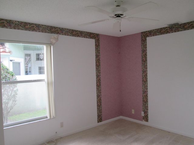 2866 Waters Edge Circle, Greenacres, FL 33413