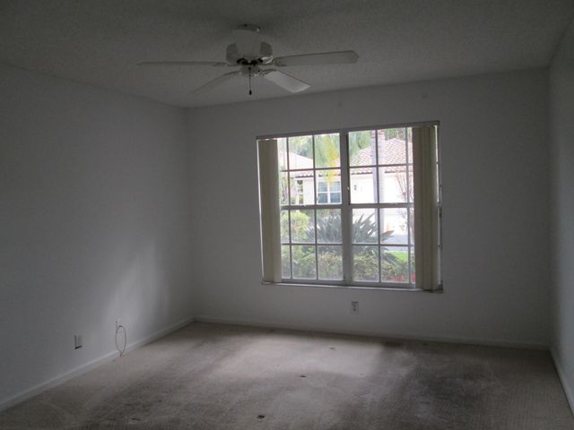 2866 Waters Edge Circle, Greenacres, FL 33413