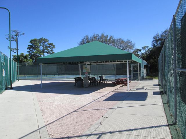 2866 Waters Edge Circle, Greenacres, FL 33413