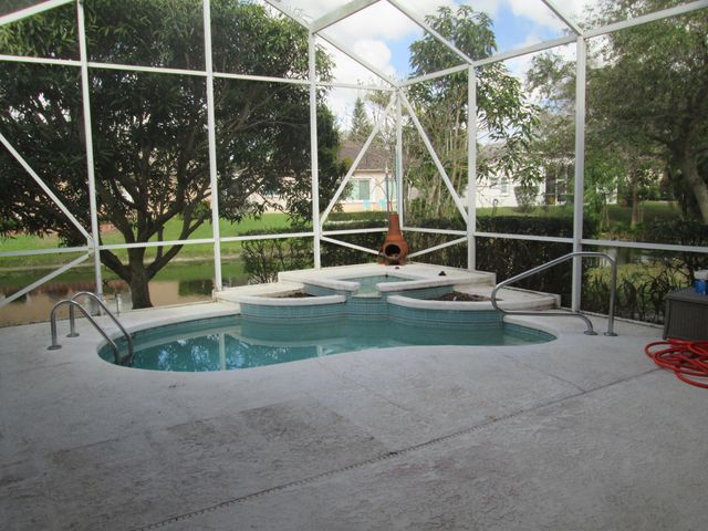 2866 Waters Edge Circle, Greenacres, FL 33413