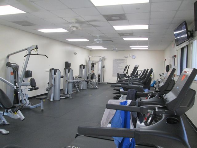 2866 Waters Edge Circle, Greenacres, FL 33413