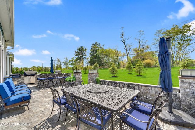 49 Pasture Drive, Farmingdale, NJ 07727
