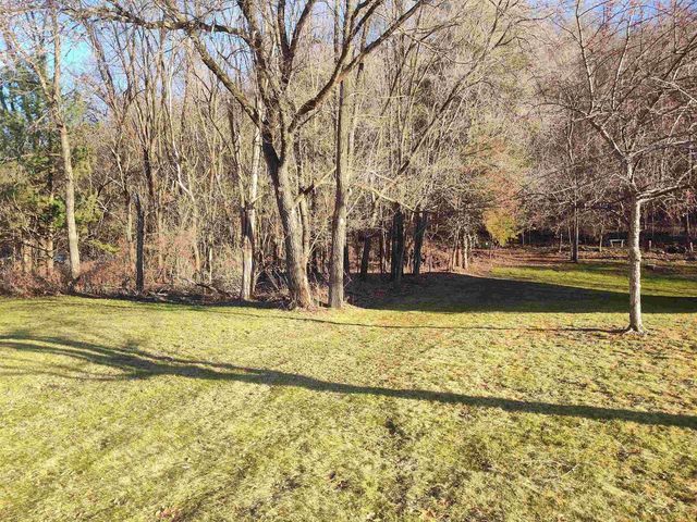 106 Doc Mac Drive, Boscobel, WI 53805