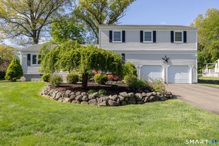 43 Hawthorne Drive, Cheshire, CT 06410