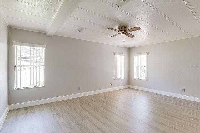 101 MANGO COVE, Leesburg, FL 34748