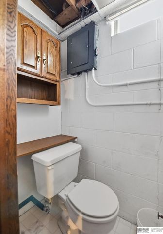 715 S 212th Street, Elkhorn, NE 68022