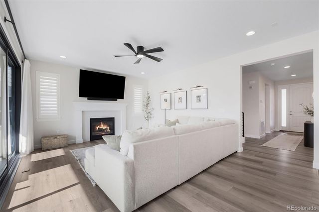 8927 Swan River Street, Littleton, CO 80125