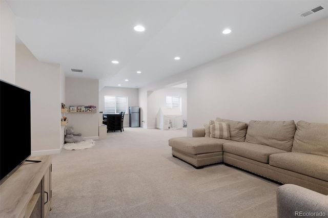8927 Swan River Street, Littleton, CO 80125