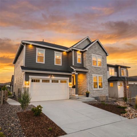 8927 Swan River Street, Littleton, CO 80125