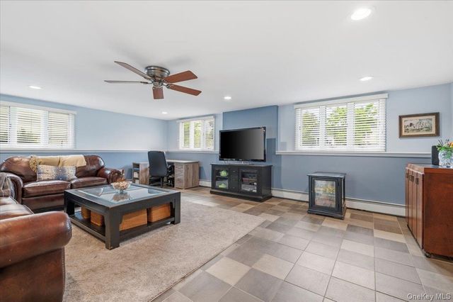 29 Acme Avenue, Bethpage, NY 11714