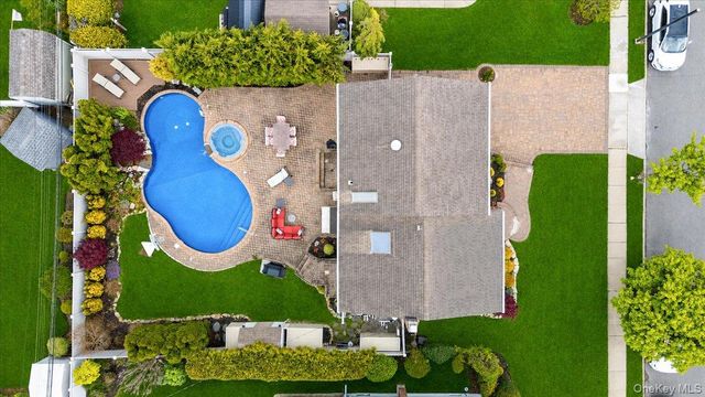 29 Acme Avenue, Bethpage, NY 11714