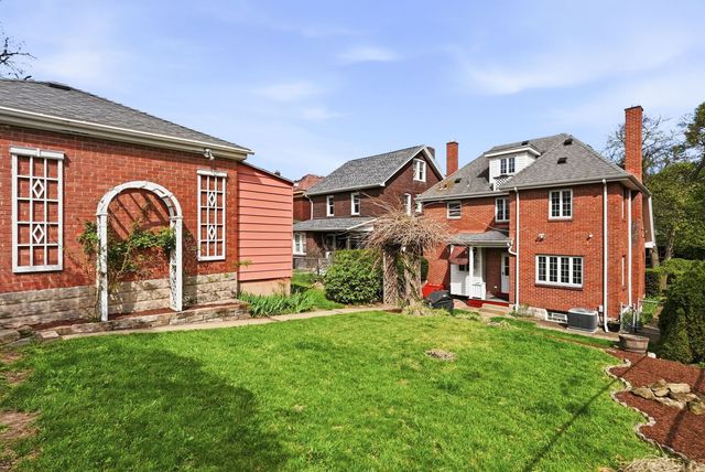 234 Olympia STREET, Mt Washington, PA 15211