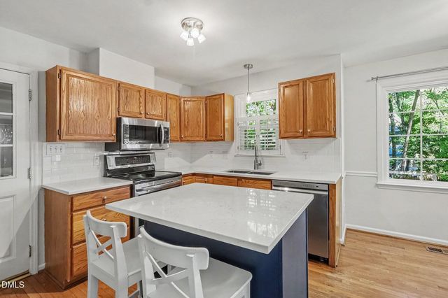 203 Silvercliff Trail, Cary, NC 27513