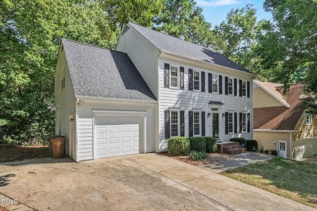 203 Silvercliff Trail, Cary, NC 27513
