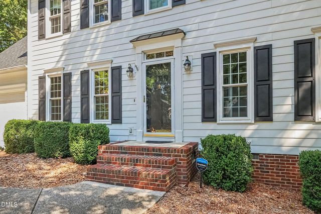 203 Silvercliff Trail, Cary, NC 27513