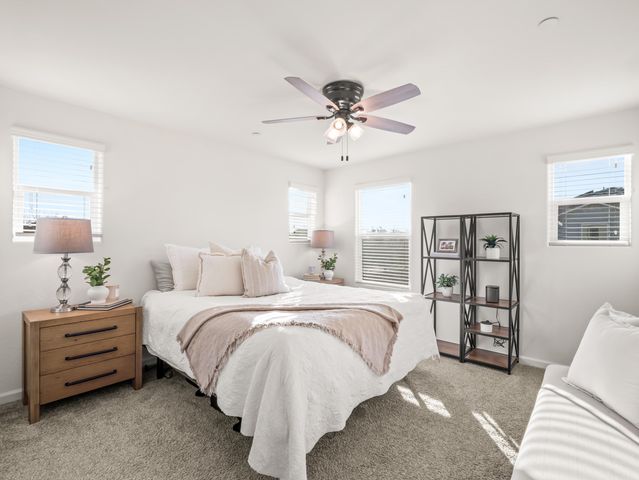 2003 N Hammel Lane, Clovis, CA 93619