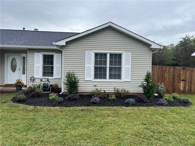 1060 Wasserman DR, Virginia Beach, VA 23454