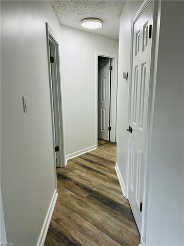 1060 Wasserman DR, Virginia Beach, VA 23454