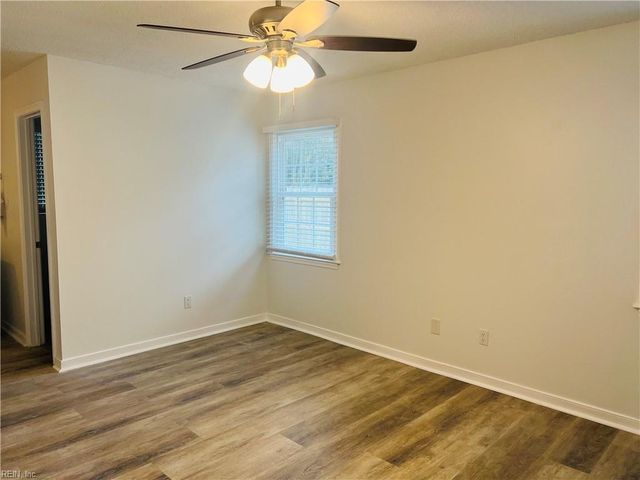 1060 Wasserman DR, Virginia Beach, VA 23454