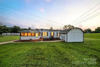 2004 Stamey Road, Hudson, NC 28638