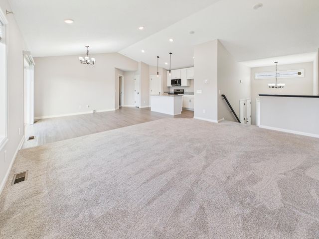 17775 Empire Trail, Lakeville, MN 55044