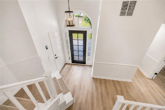 105 River Terrace Point, Roswell, GA 30076