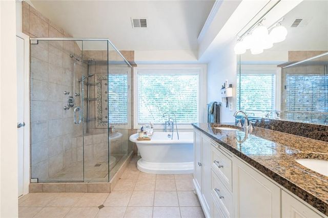 105 River Terrace Point, Roswell, GA 30076