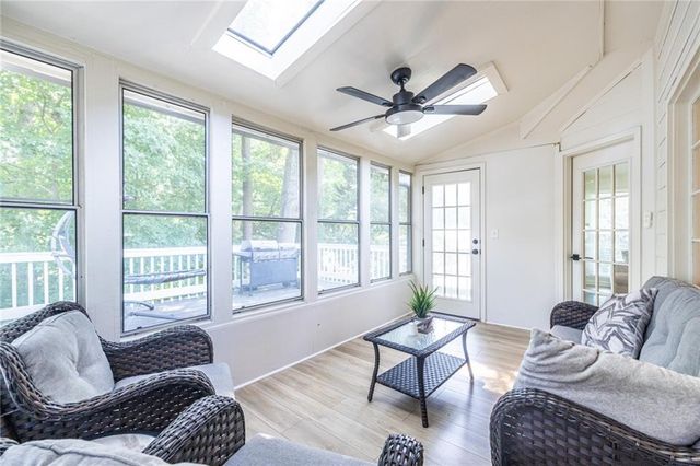 105 River Terrace Point, Roswell, GA 30076