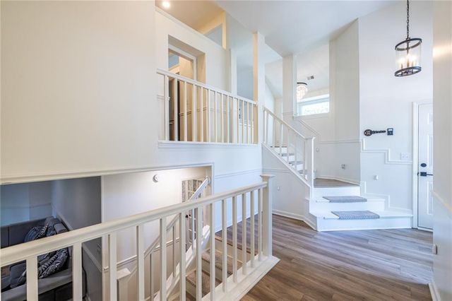 105 River Terrace Point, Roswell, GA 30076