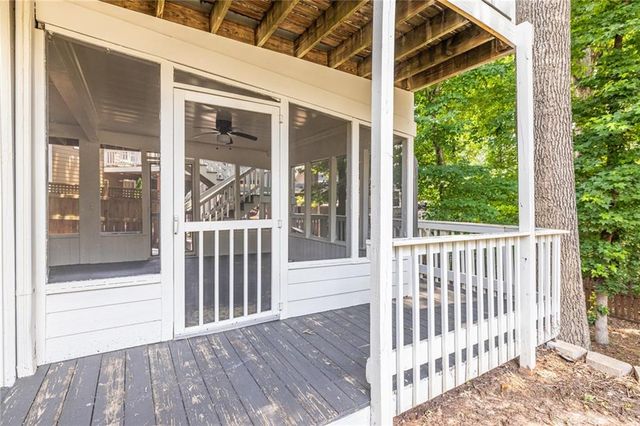 105 River Terrace Point, Roswell, GA 30076