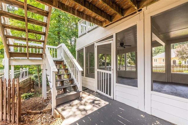 105 River Terrace Point, Roswell, GA 30076