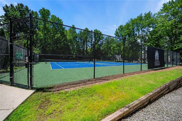 105 River Terrace Point, Roswell, GA 30076