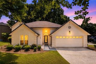 105 River Terrace Point, Roswell, GA 30076