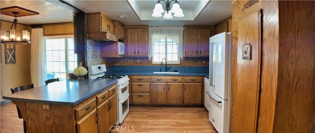 22974 Standing Rock, Apple Valley, CA 92307