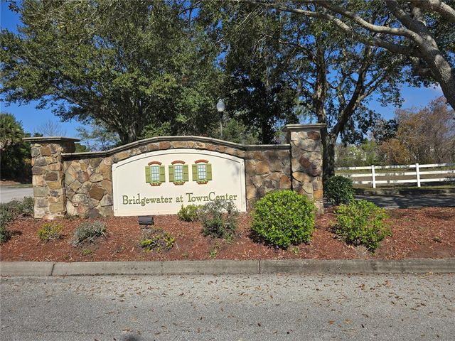 252 SADDLE RIDGE DRIVE, Davenport, FL 33896
