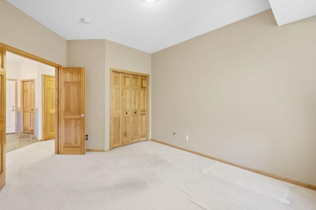 8500 Franlo Road 205, Eden Prairie, MN 55344