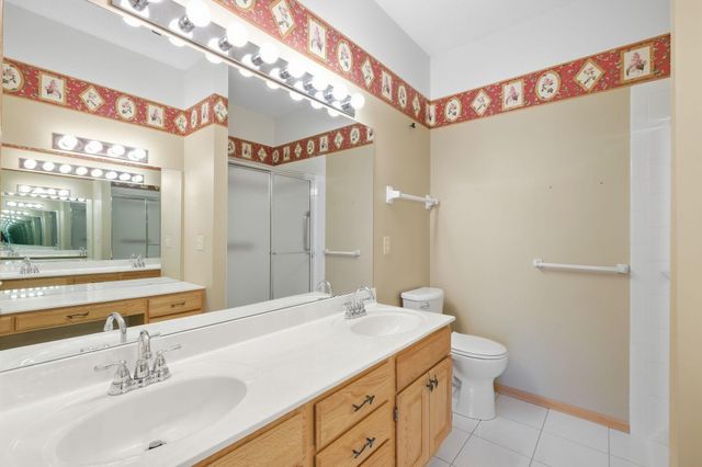 8500 Franlo Road 205, Eden Prairie, MN 55344